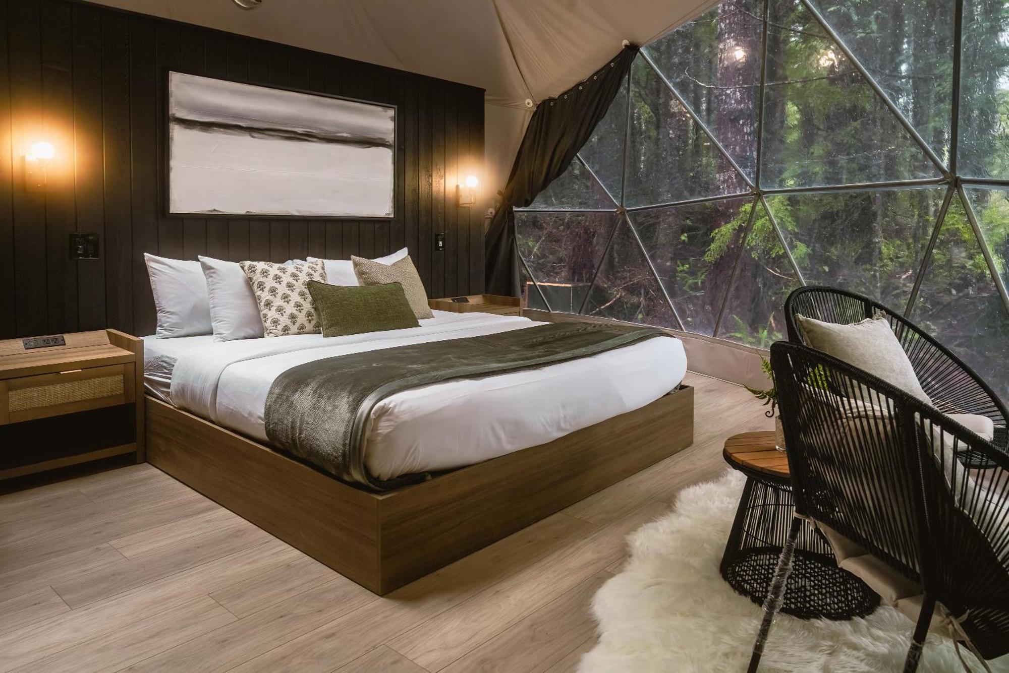 West Coast Trail Lodge Port Renfrew Exterior foto